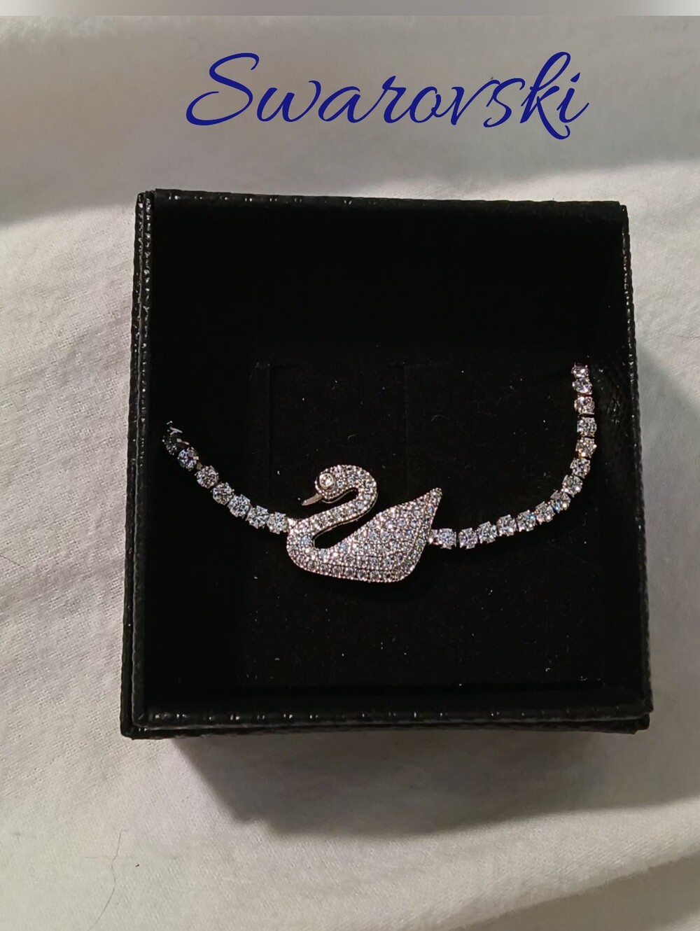 Swarovski iconic Swan Pave' tennis bracelet